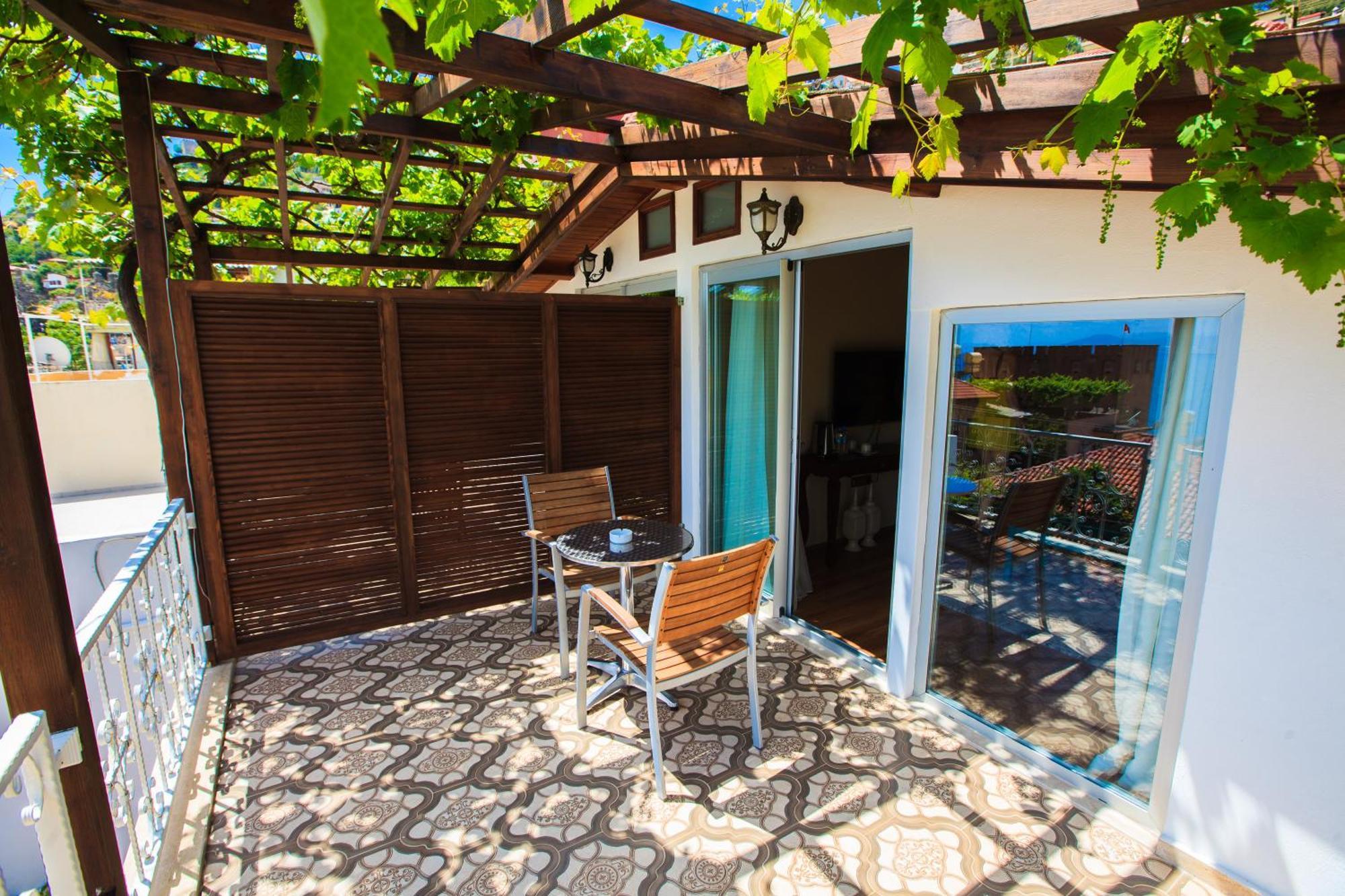 Lemon Villa Hotel - Adult Only Аланя Екстериор снимка